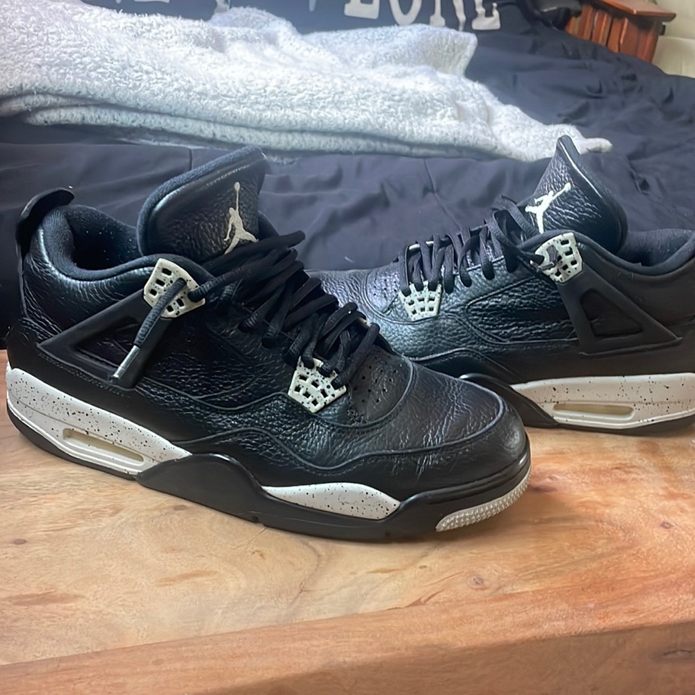 Jordan 4 Oreos